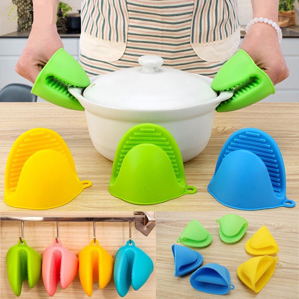 Silicone Heat Resistant Glove Clip –