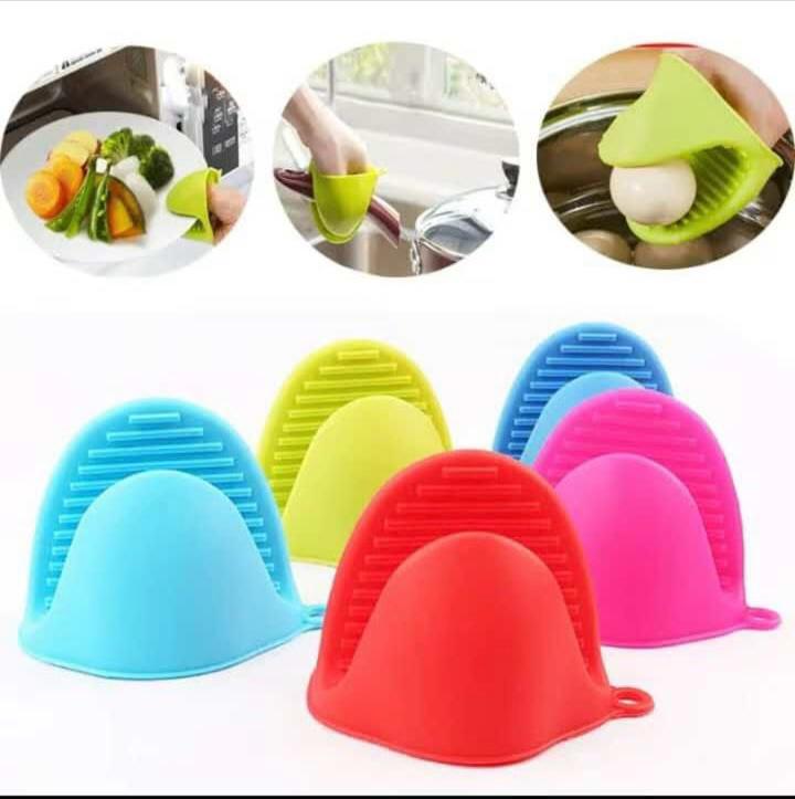 Silicone Heat Resistant Glove Clip –